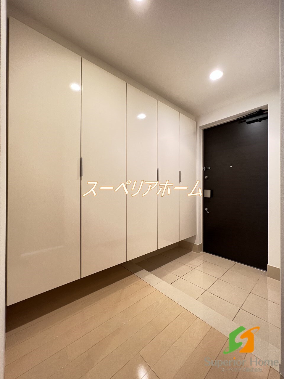 コスモリード新宿余丁町の物件内観写真