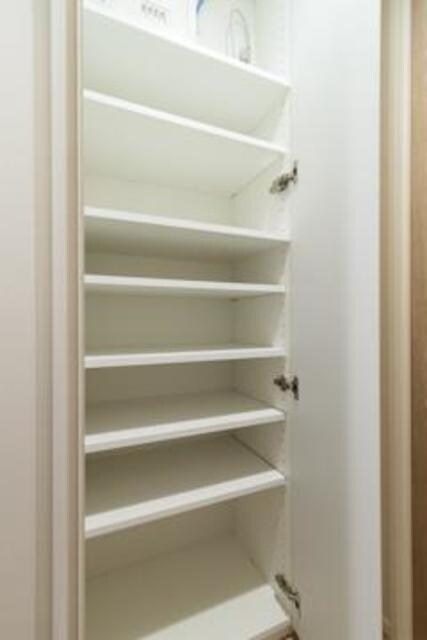 グランハイツ曙橋の物件内観写真