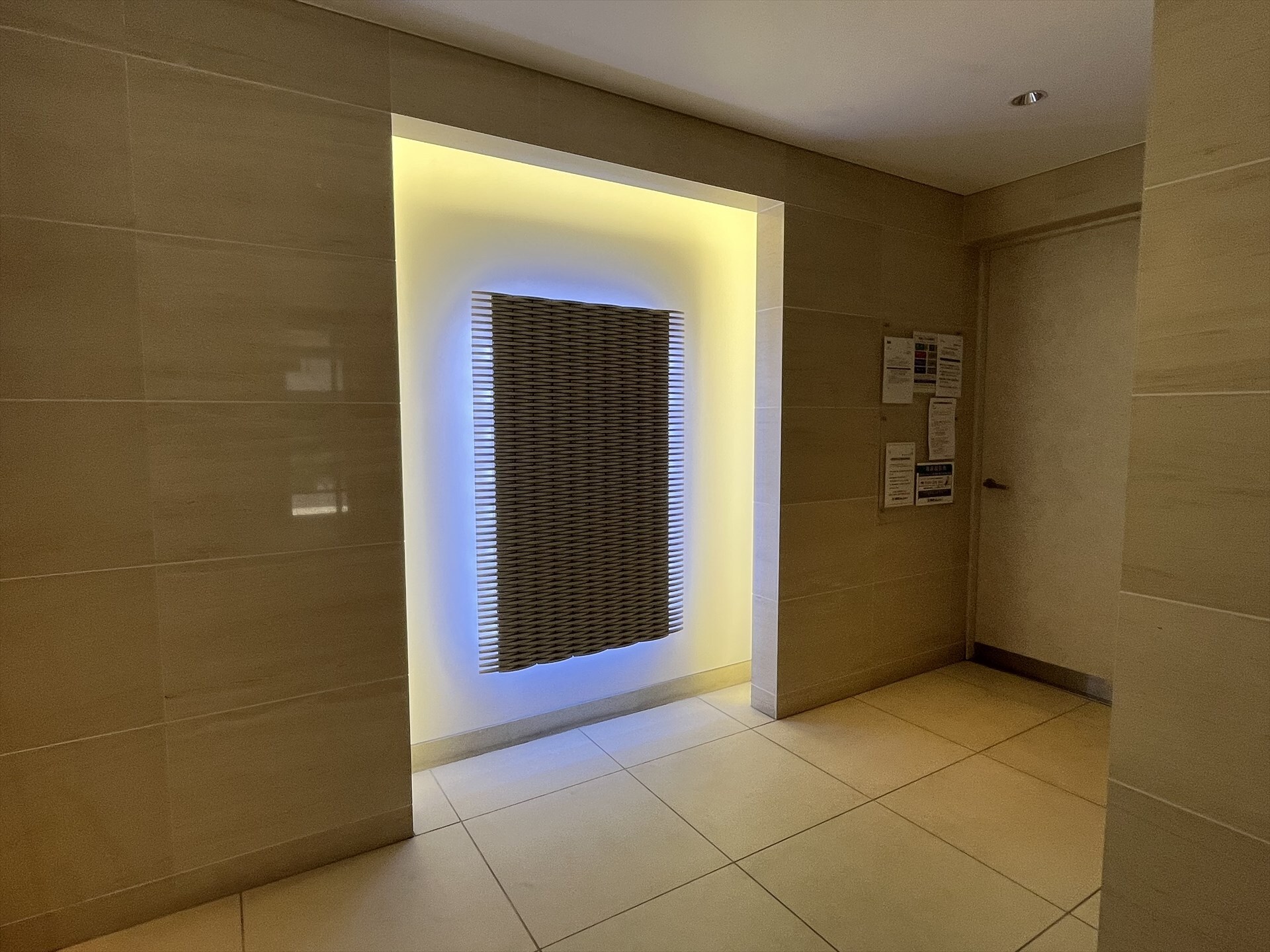 ログ新川の物件内観写真