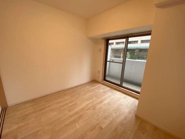 カスタリア新富町の物件内観写真