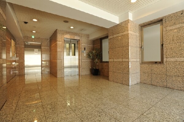 カスタリア新富町の物件内観写真