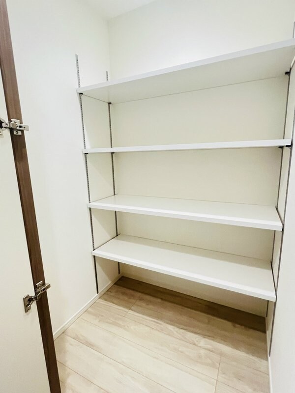 ザ　メイフェアの物件内観写真