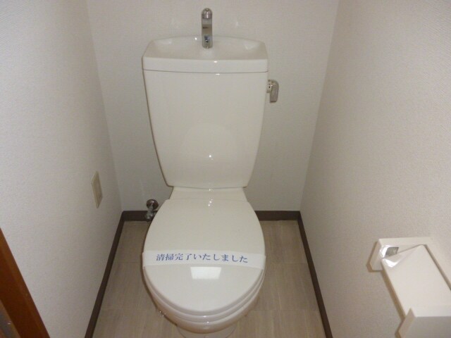 フレシールコートの物件内観写真