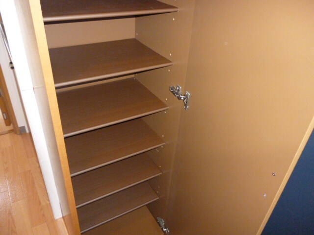 フレシールコートの物件内観写真