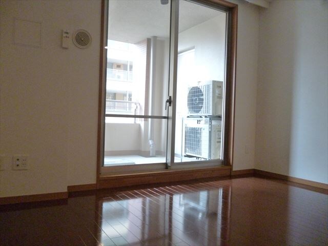 レジデンスシャルマン月島の物件内観写真