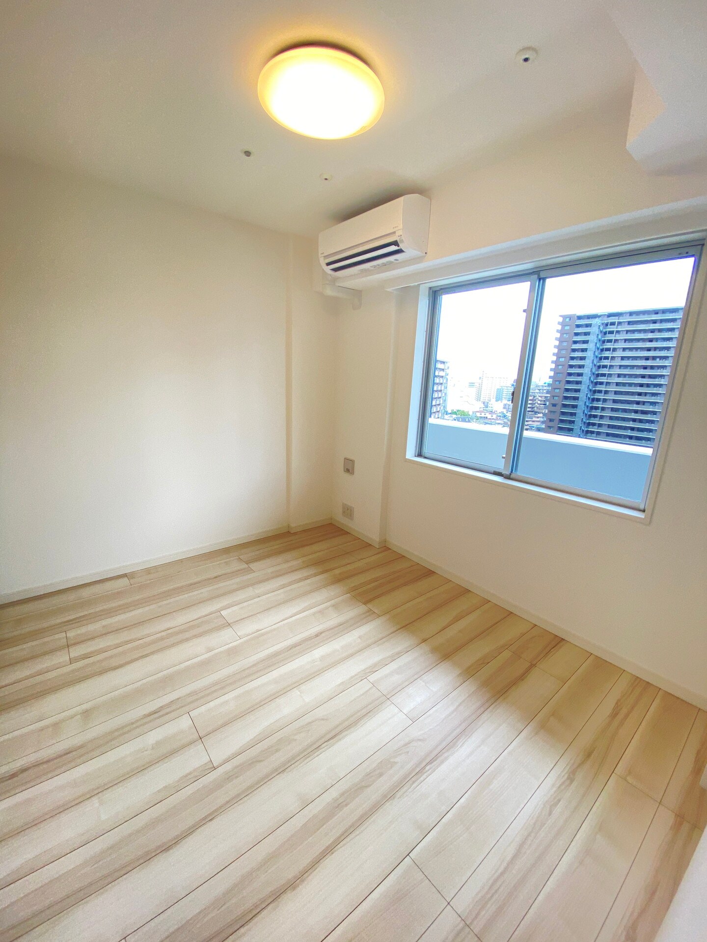 アジールコート汐浜キャナルの物件内観写真