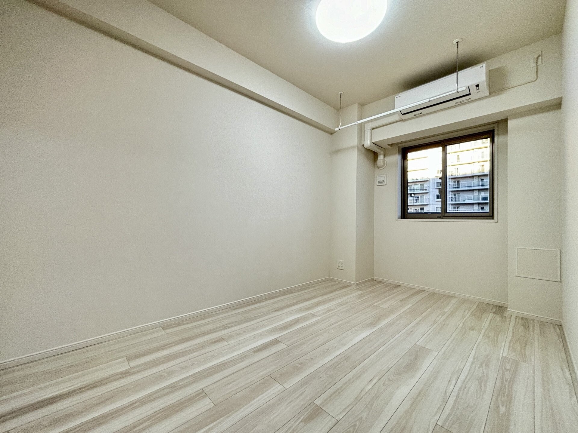 フロンティアレジデンス錦糸公園の物件内観写真