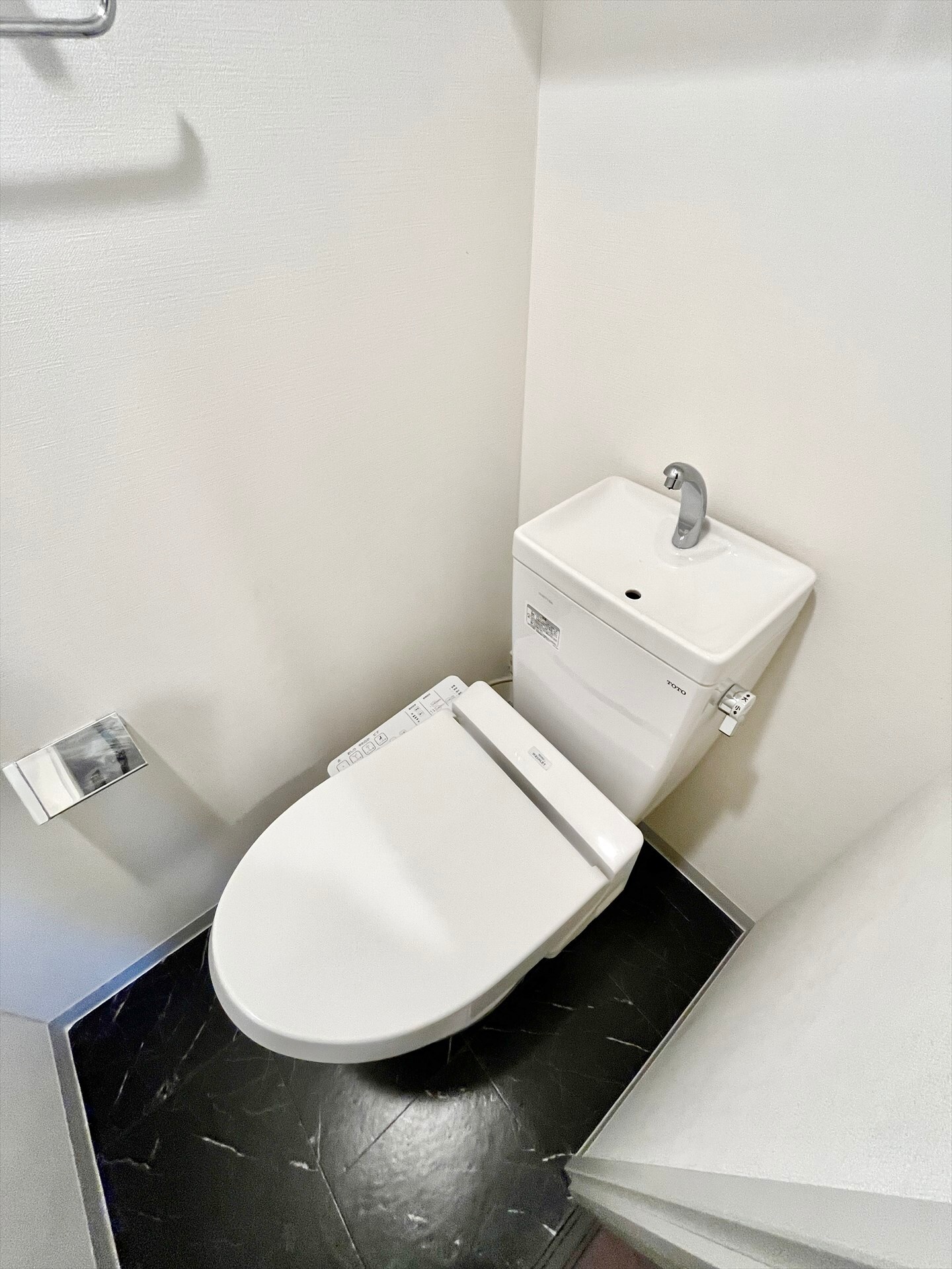 フレールコート錦糸公園の物件内観写真