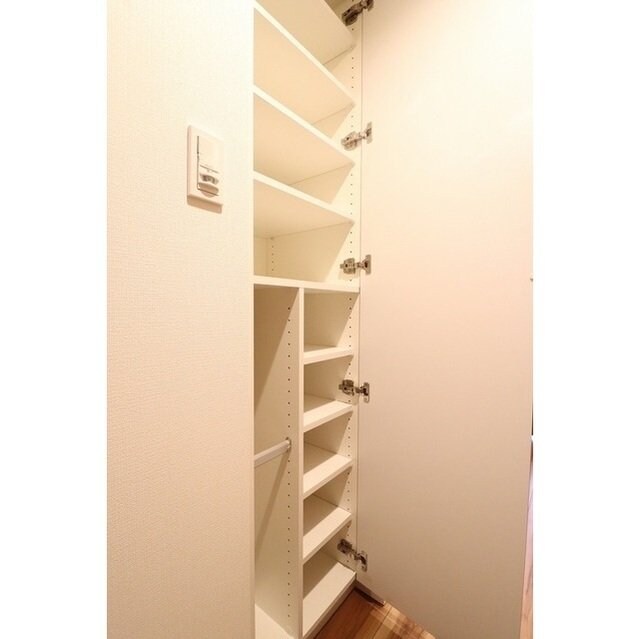 ＡＩＦＬＡＴ中目黒の物件内観写真