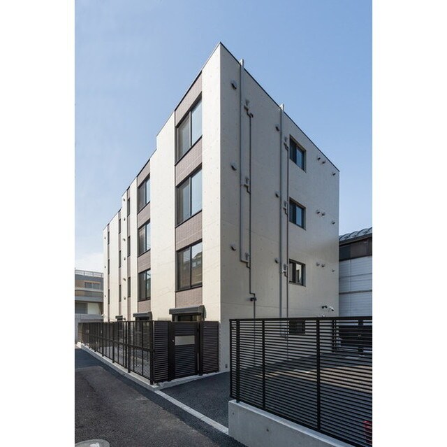 グローリオシェルト神宮前の物件外観写真