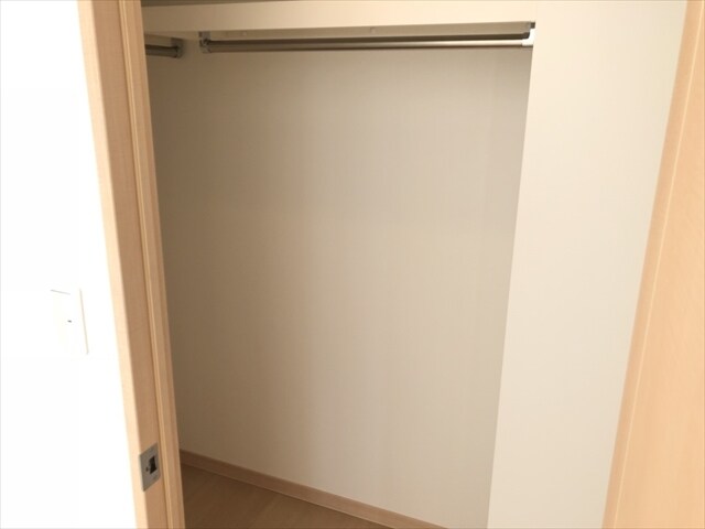 ホワイトタワー浜松町の物件内観写真