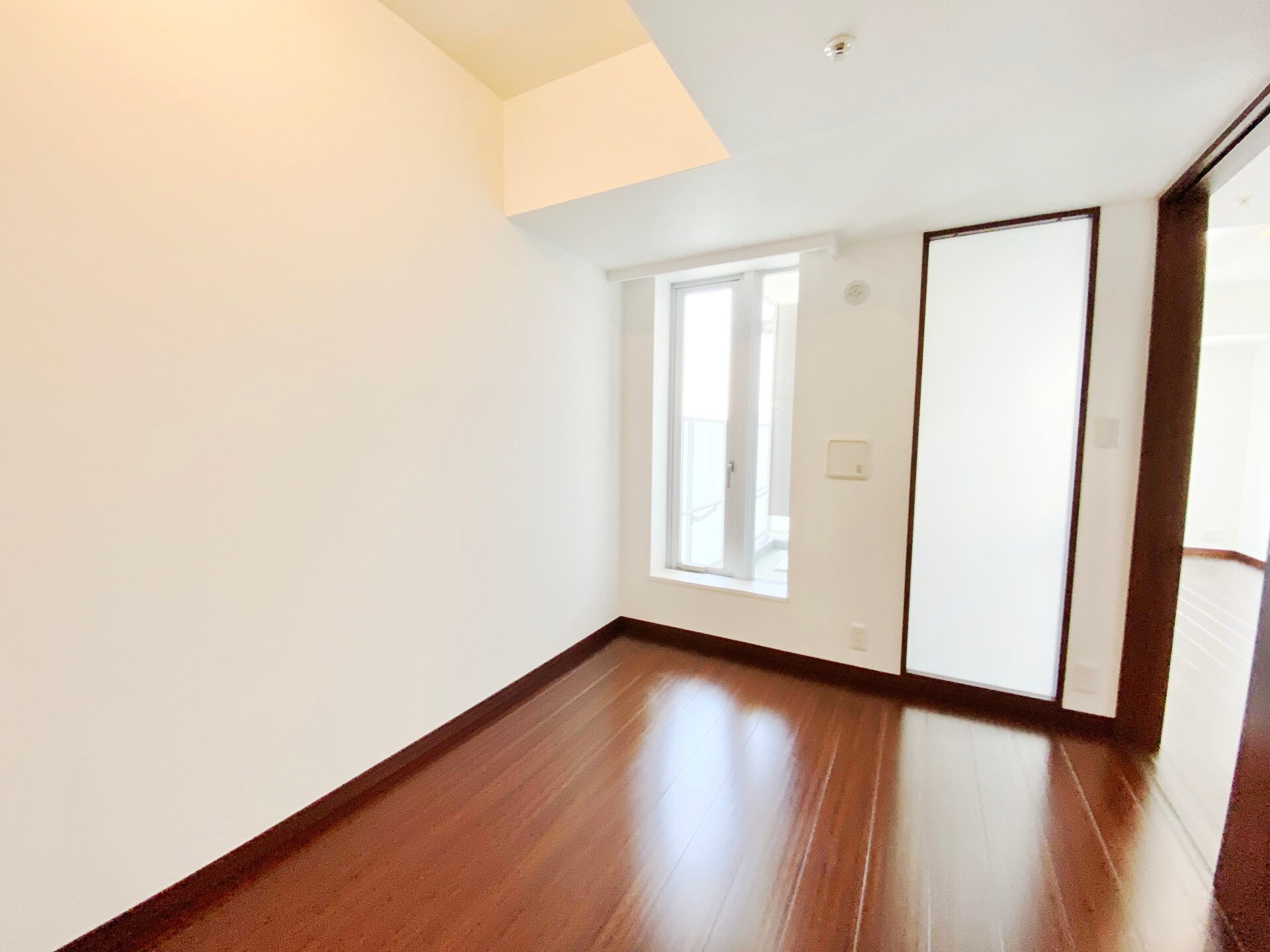 ホワイトタワー浜松町の物件内観写真