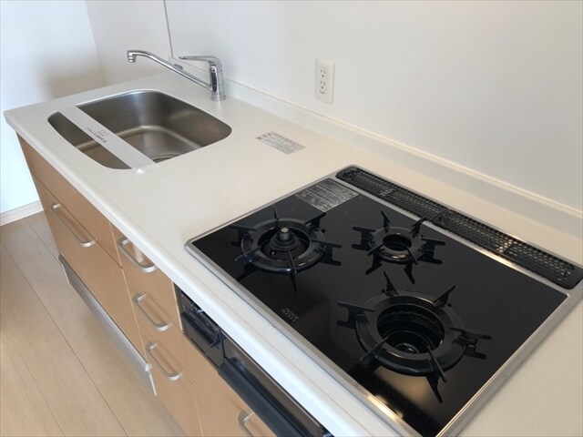 ホワイトタワー浜松町の物件内観写真