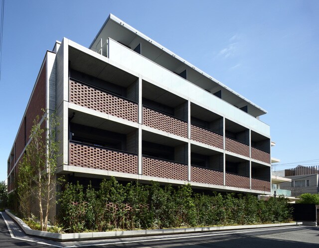 バウスステージ南青山の物件外観写真