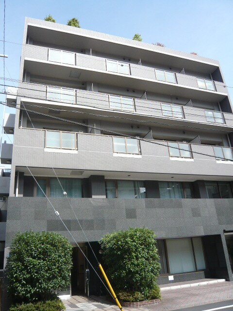 リュミエール三田の物件外観写真