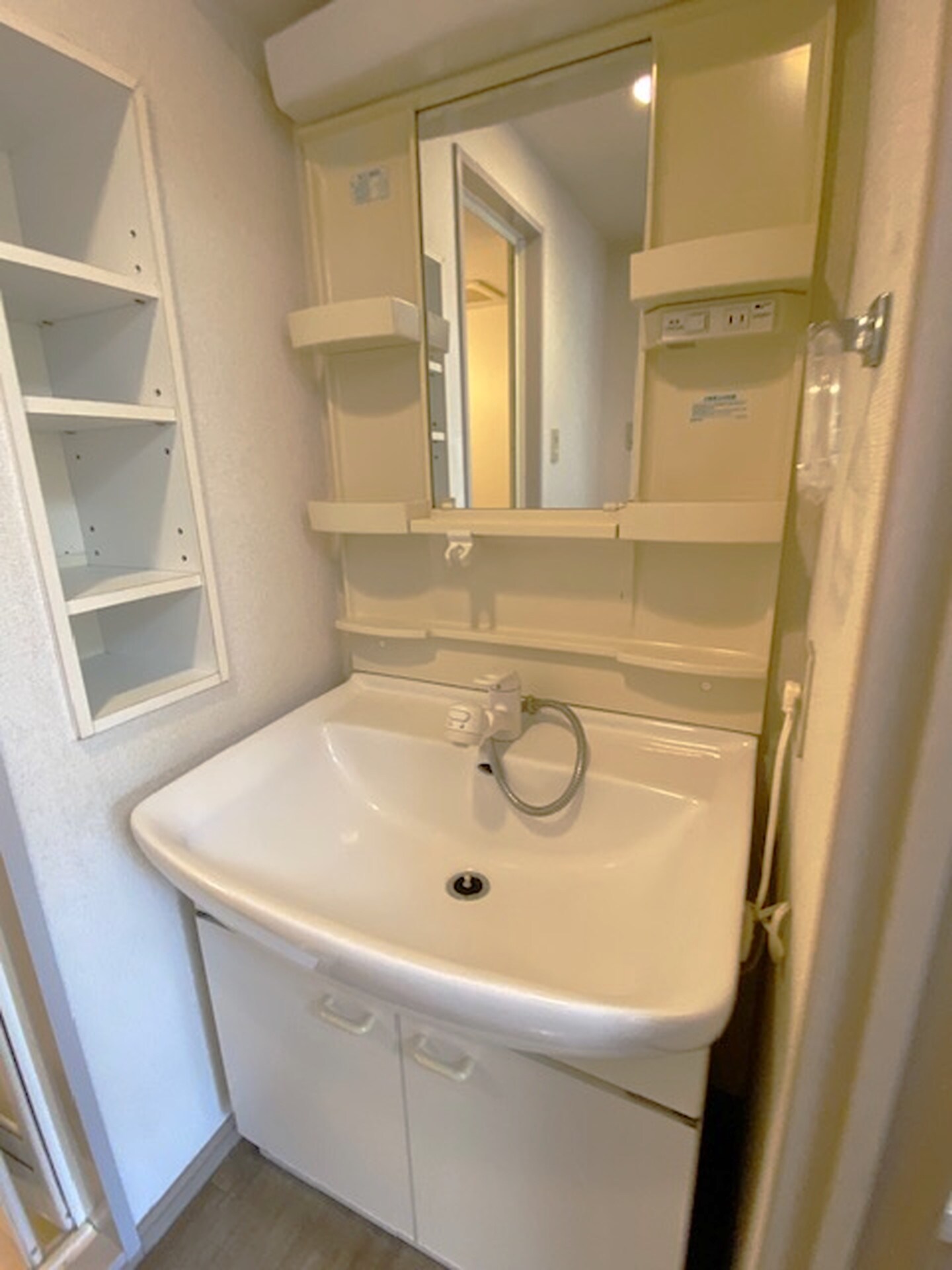 ジョイヴィレッジ御殿山の物件内観写真