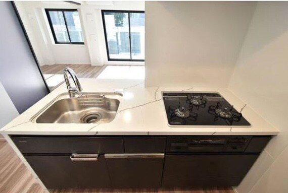 グランパセオ西麻布の物件内観写真