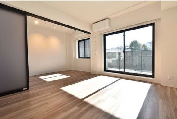 グランパセオ西麻布の物件内観写真