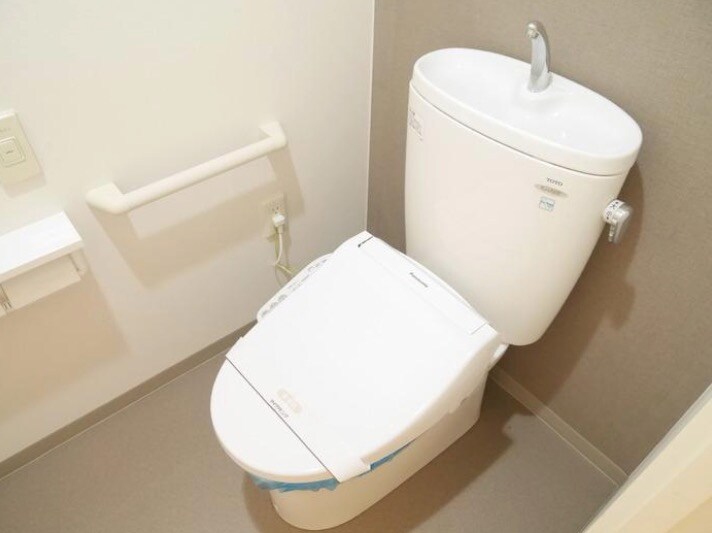 シャレール広尾２号棟　の物件内観写真