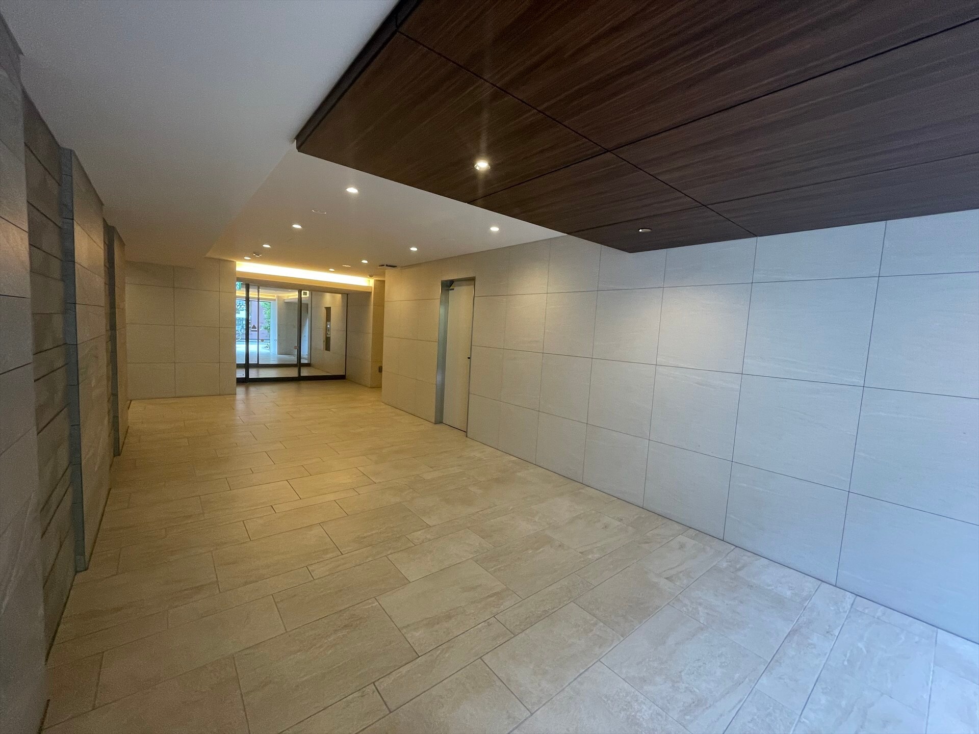 コスモグラシア浅草の物件内観写真