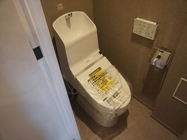 コンフォリア新御徒町の物件内観写真