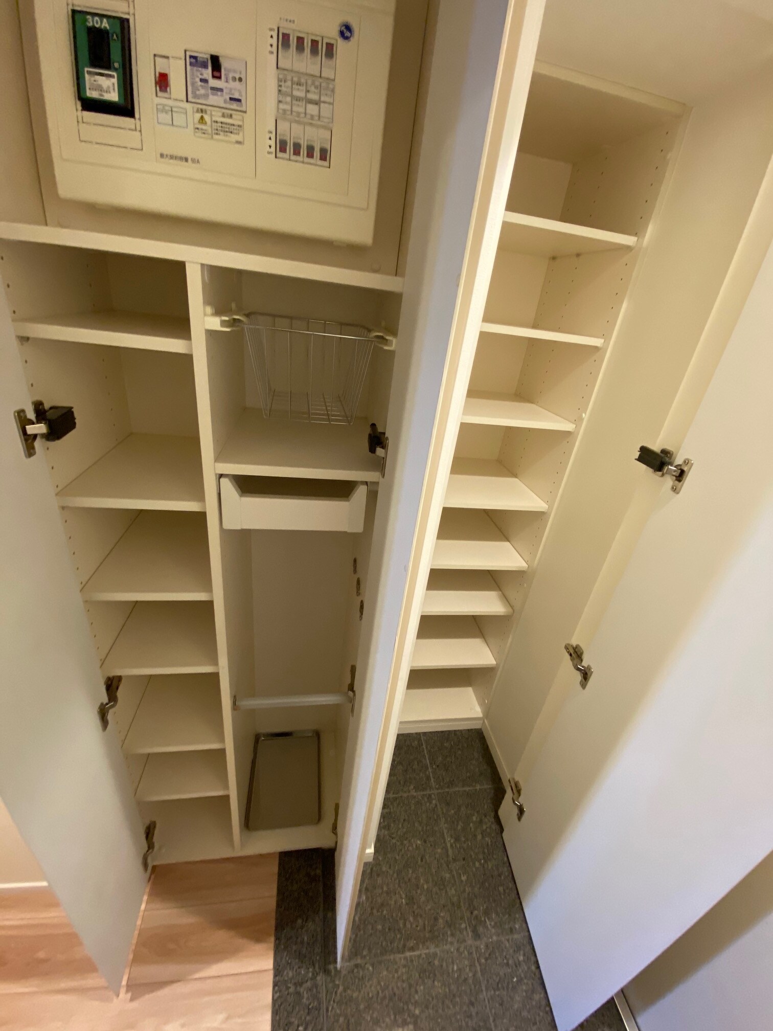 浅草田原町レジデンスの物件内観写真