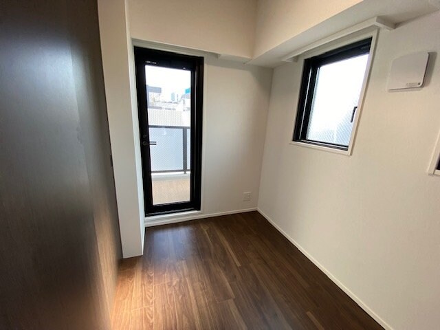 ミリアレジデンス両国　の物件内観写真