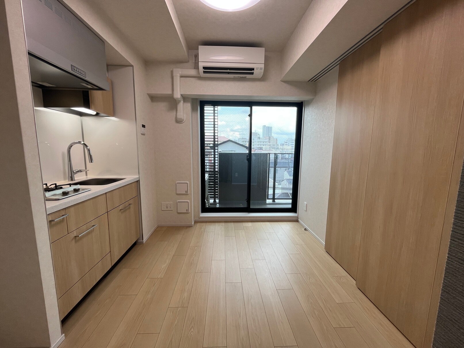 プライムアーバン西日暮里フロントの物件内観写真