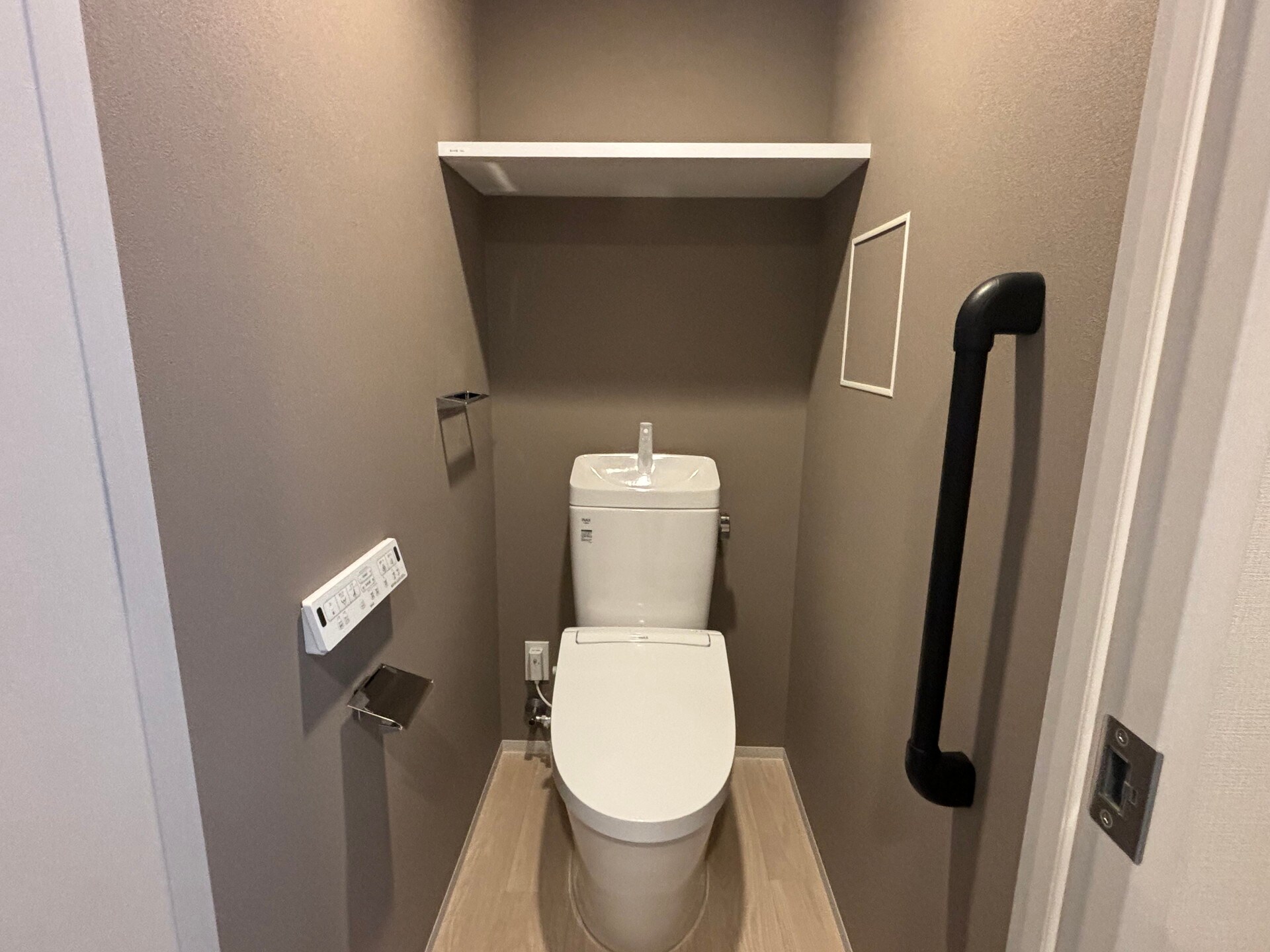 クレストコート上野の物件内観写真