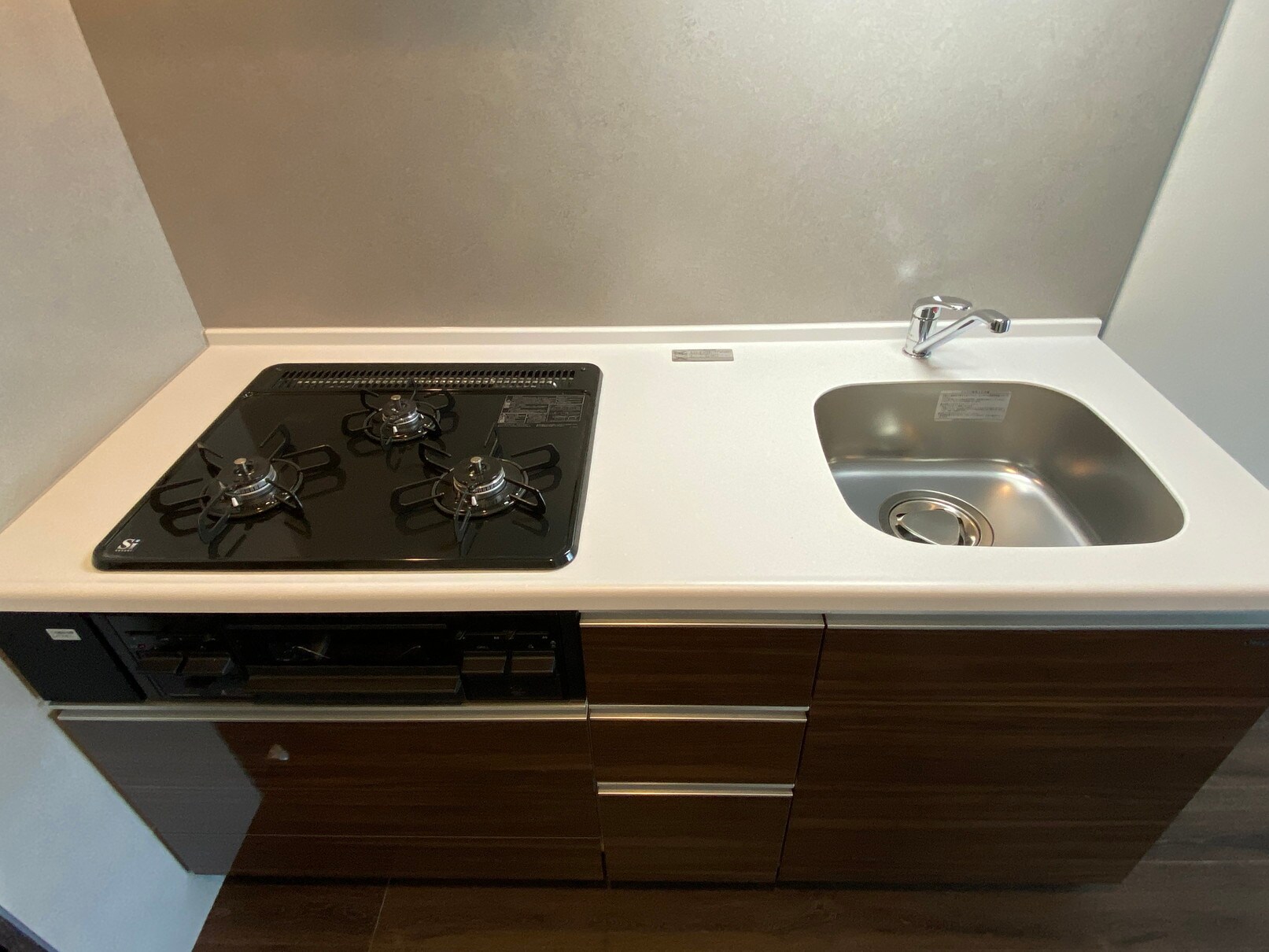 コンフォリア南千住の物件内観写真