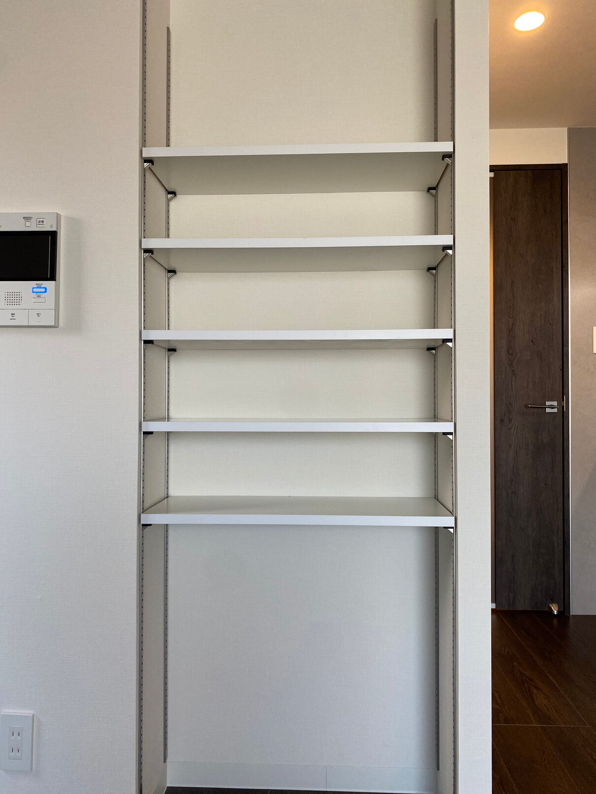 コンフォリア南千住の物件内観写真