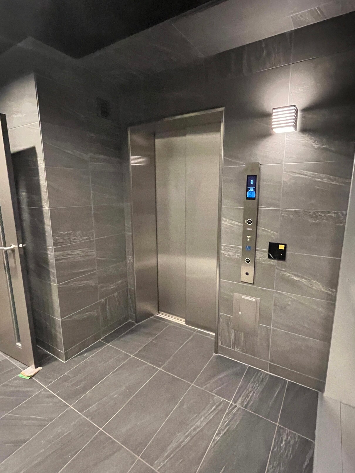 アヴァンカーサ町屋の物件内観写真