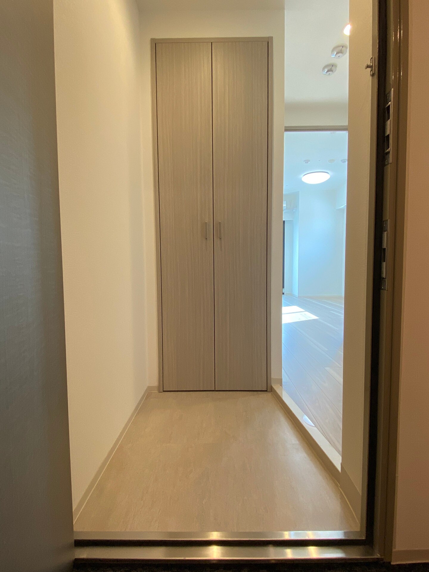 ドゥーエ入谷IIの物件内観写真