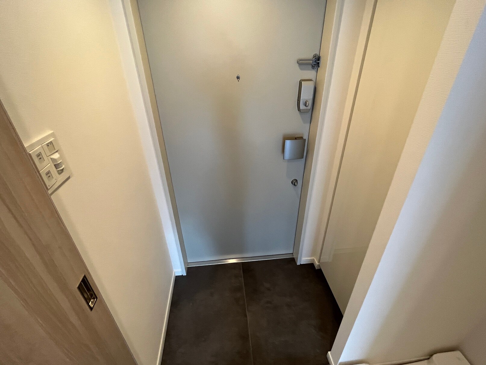 ラティエラ上野入谷の物件内観写真