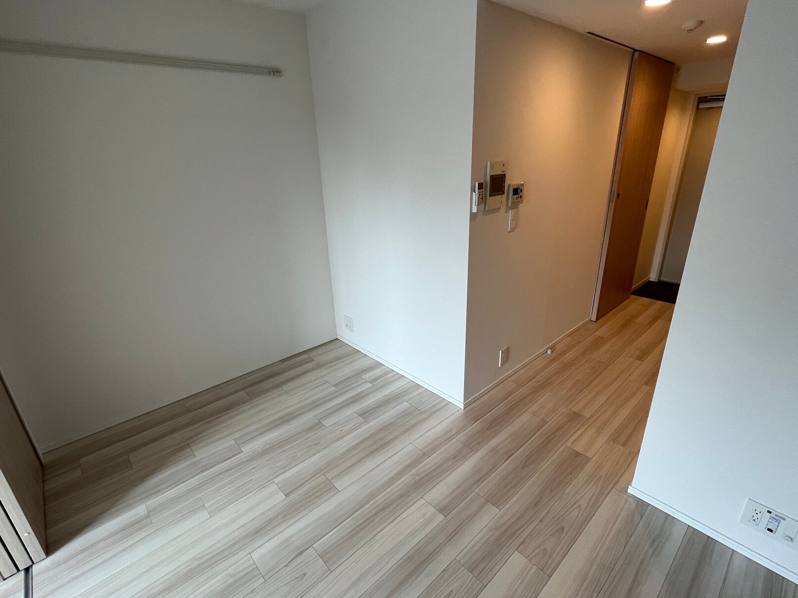 ラティエラ上野入谷の物件内観写真