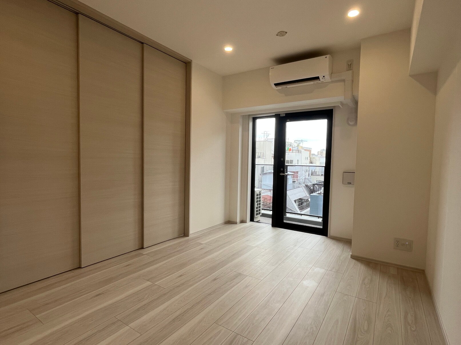 オルタナ浅草（ALTERNA浅草）の物件内観写真