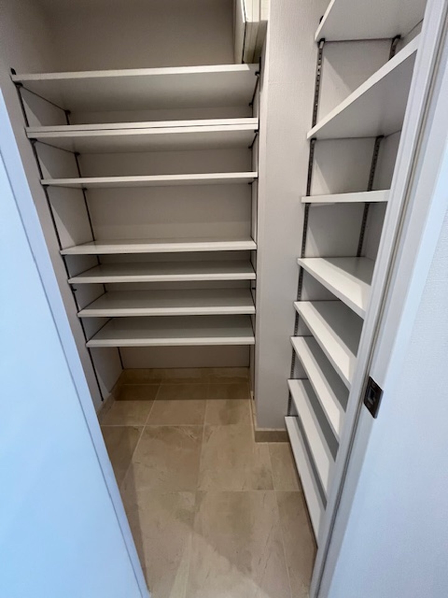 錦町トラッドスクエアの物件内観写真