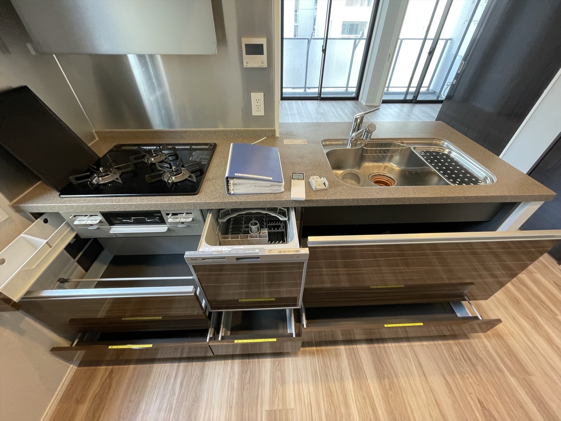 リブクオーレ神保町の物件内観写真