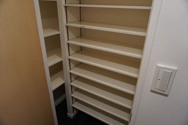 レジディア神田の物件内観写真