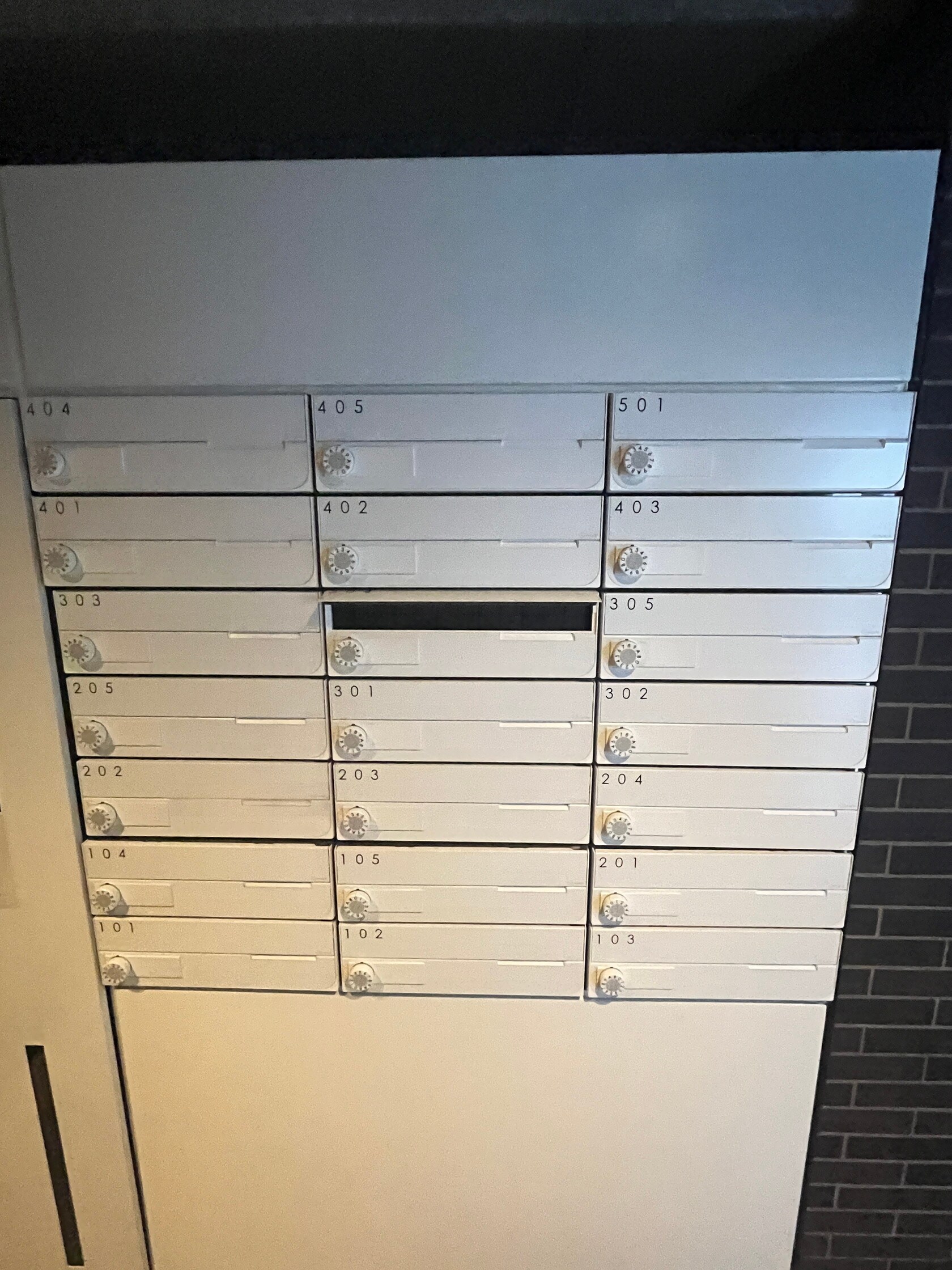 ラレイナ市谷加賀町（LA REINA ICHIGAYA KAGACHO）の物件内観写真