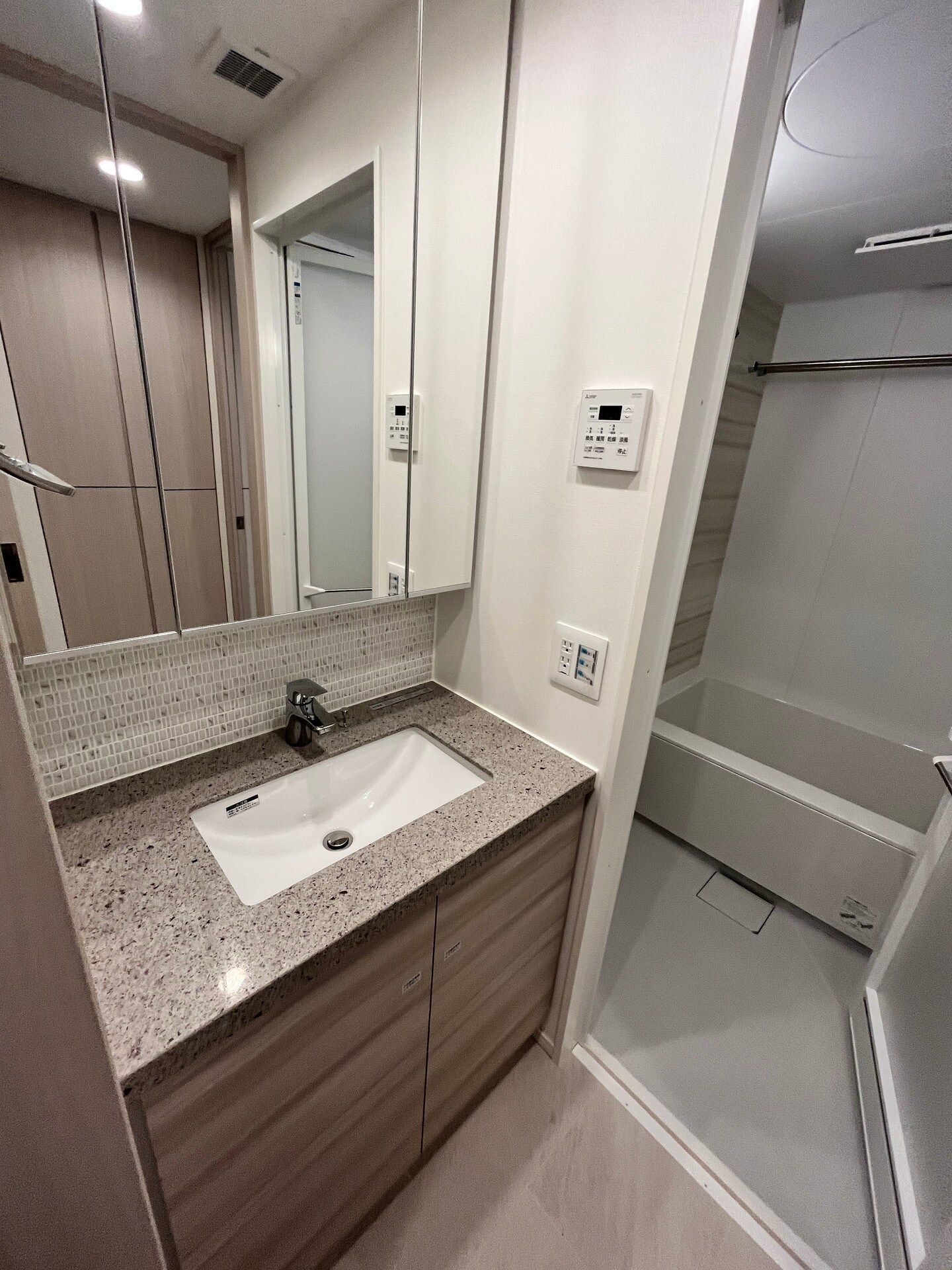 ザ・パークハビオ文京江戸川橋の物件内観写真