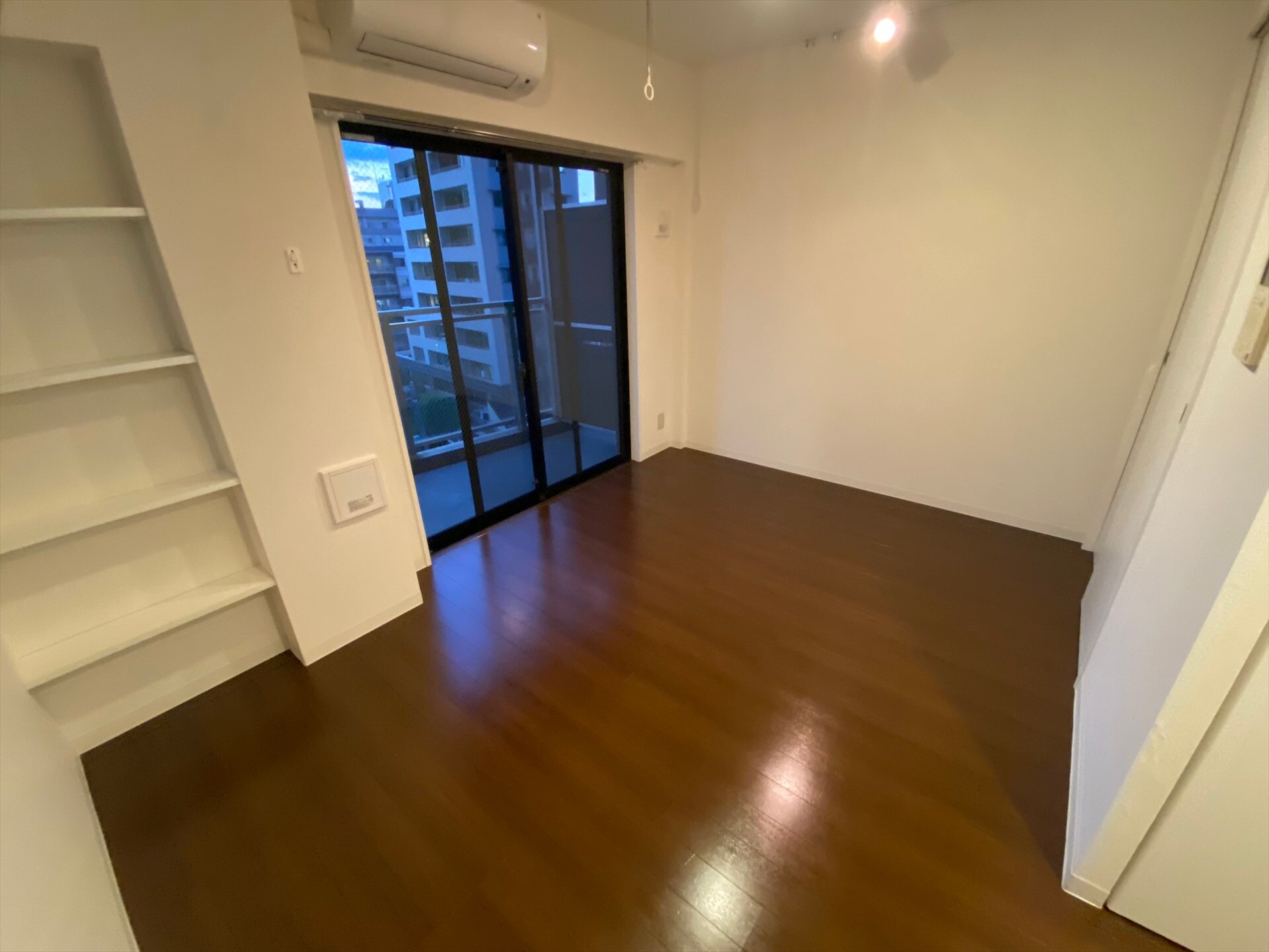 レジディア市谷薬王寺の物件内観写真