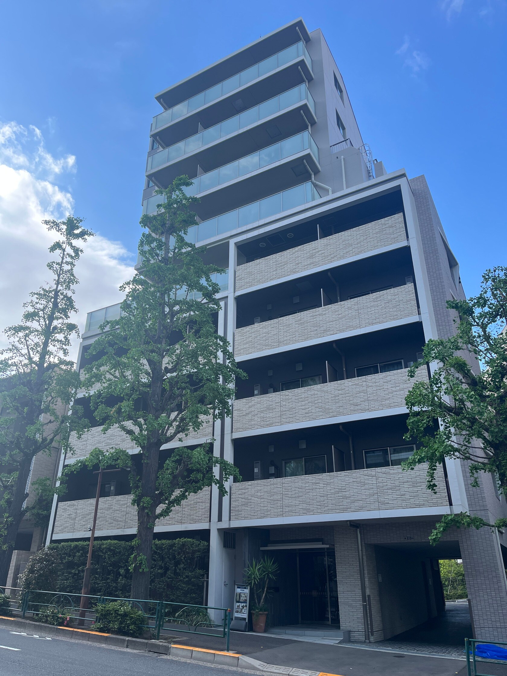 クレストコート目白新坂レジデンスの物件外観写真