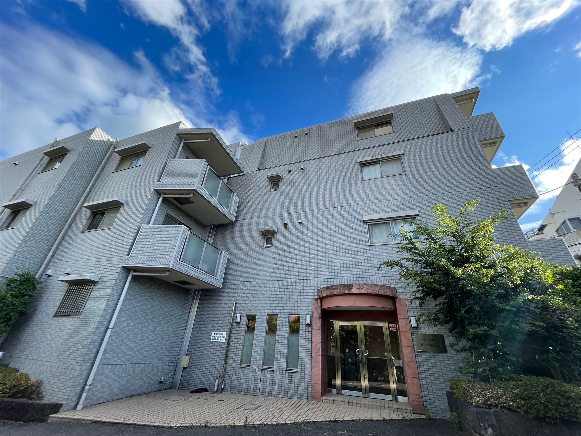 市谷左内町レジデンスの物件外観写真