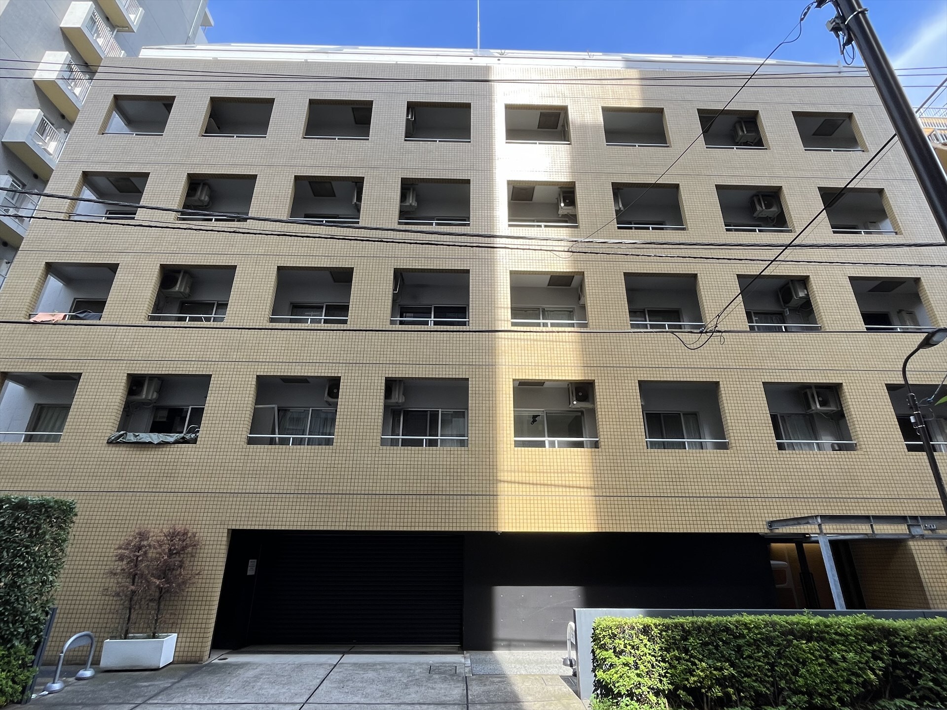 レジディア新宿イーストの物件外観写真