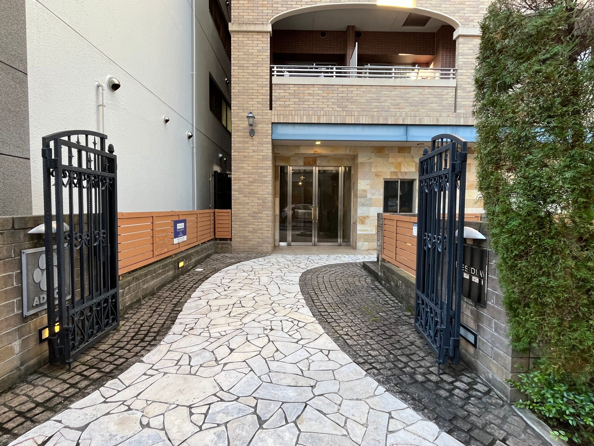 レジディア新宿御苑の物件内観写真