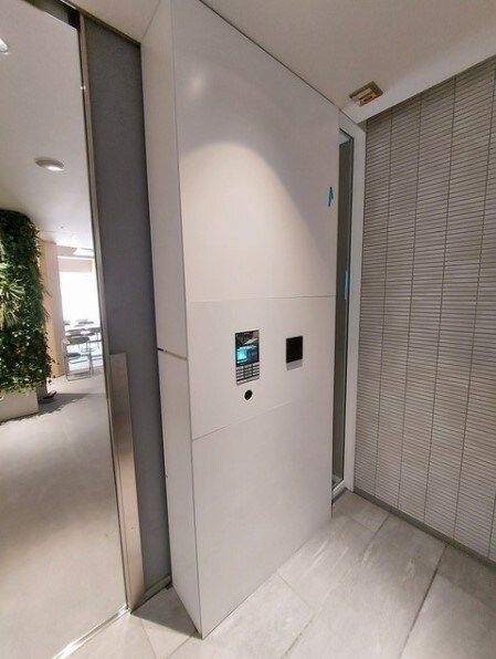 コンフォリア東新宿の物件内観写真