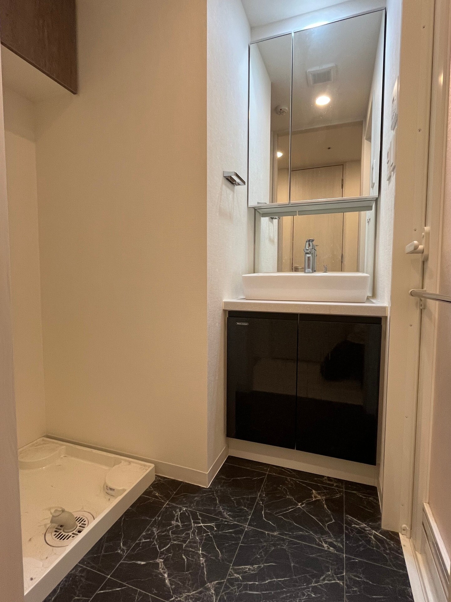 エスレジデンス新宿御苑（S-RESIDENCE新宿御苑）の物件内観写真