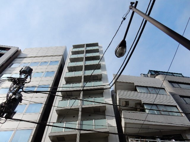 麹町二番町マンションの物件外観写真