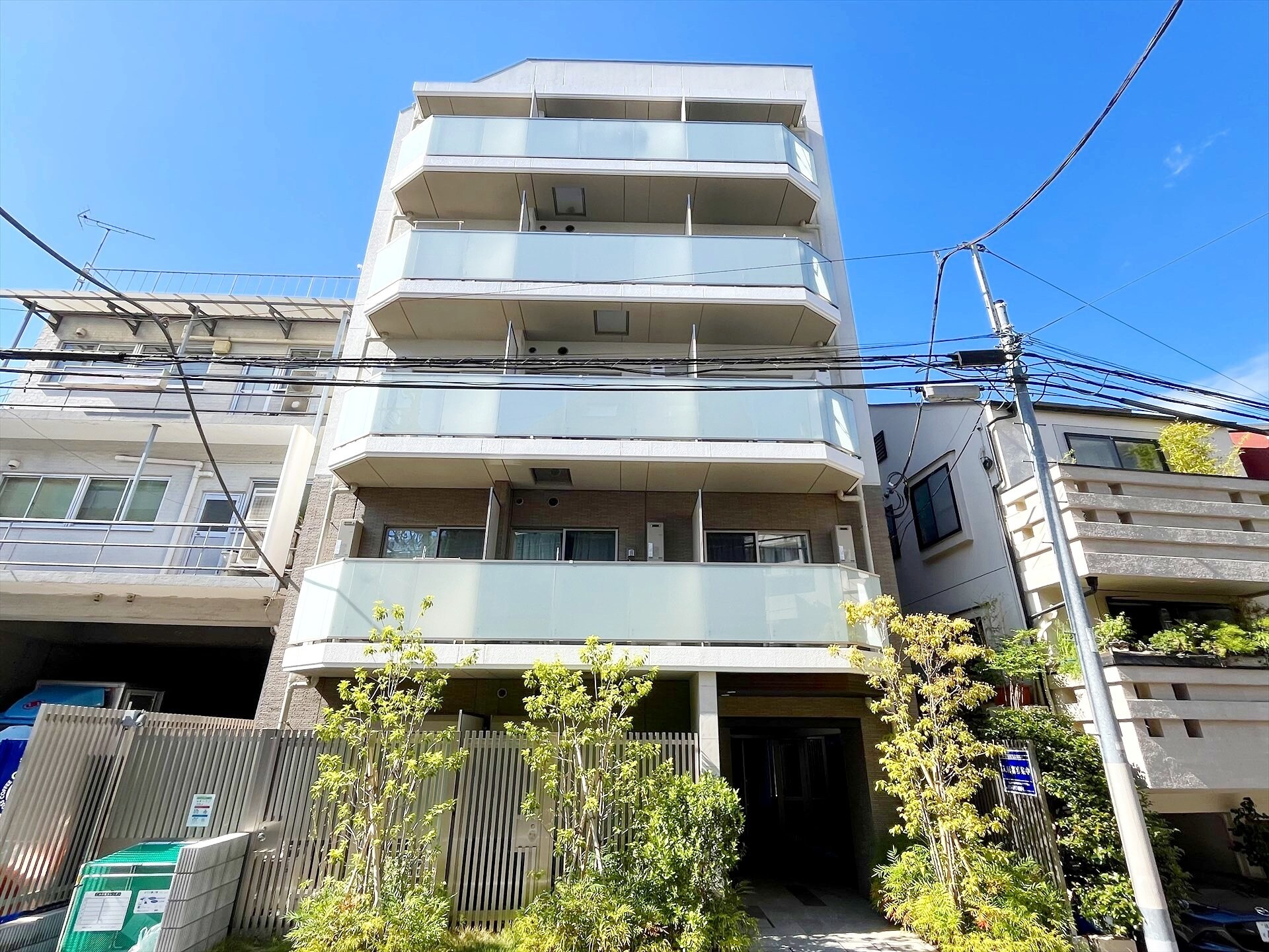 ハビテ外苑の物件外観写真